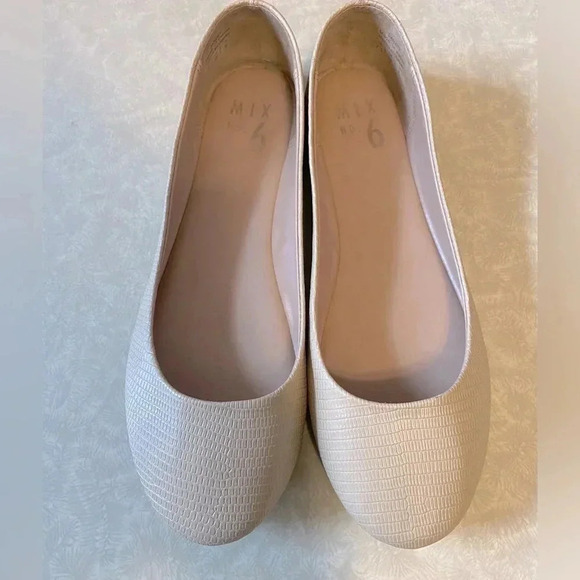 Mix No. 6 Danzey Ballet Flats Bone Tan Snakeskin Size 7.5 - Picture 2 of 7